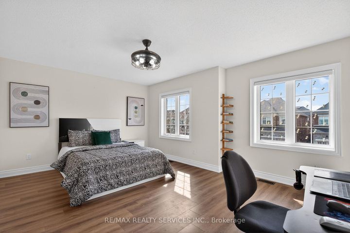 Photo 35 at 25 Selsdon Street, Credit Valley, Brampton