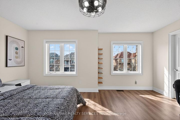 Photo 36 at 25 Selsdon Street, Credit Valley, Brampton