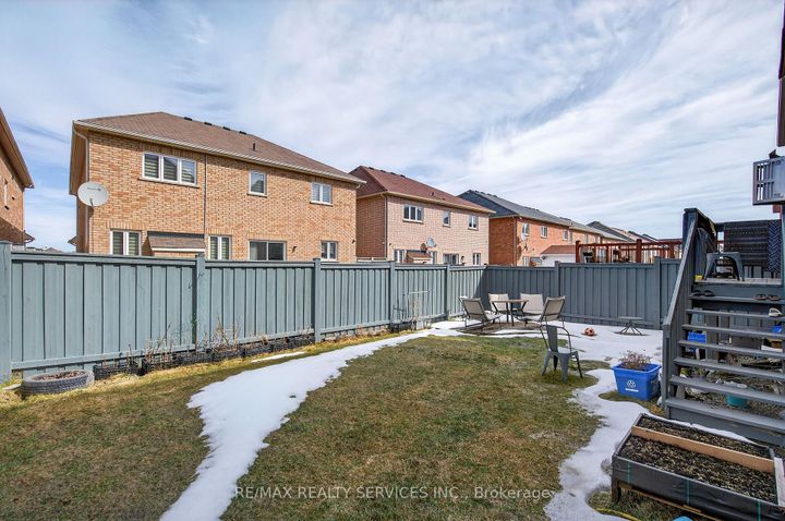 Photo 40 at 25 Selsdon Street, Credit Valley, Brampton