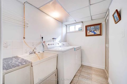 Photo 20 at 10 Sundridge Drive, Birchmount, Toronto