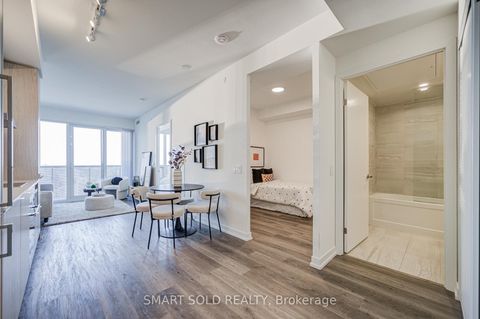 Photo 6 at 7202 - 55 Cooper Street, Waterfront Communities C8, Toronto