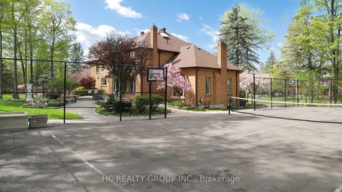 Photo 9 at 2 Glenridge Drive, Devil's Elbow, Markham