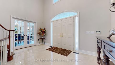 Photo 11 at 2 Glenridge Drive, Devil's Elbow, Markham