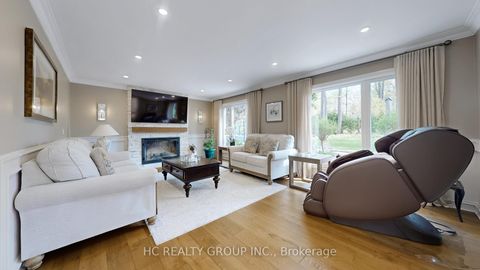 Photo 16 at 2 Glenridge Drive, Devil's Elbow, Markham