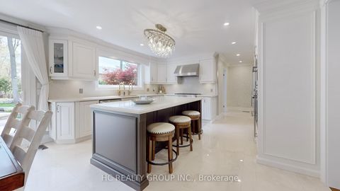 Photo 20 at 2 Glenridge Drive, Devil's Elbow, Markham