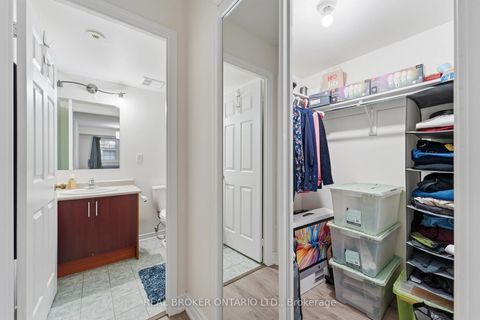 Photo 16 at 92 - 37 Four Winds Drive, York University Heights, Toronto