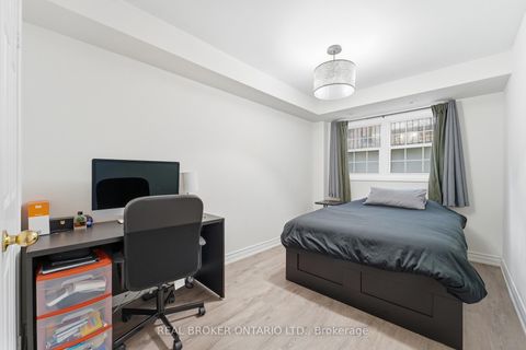 Photo 18 at 92 - 37 Four Winds Drive, York University Heights, Toronto