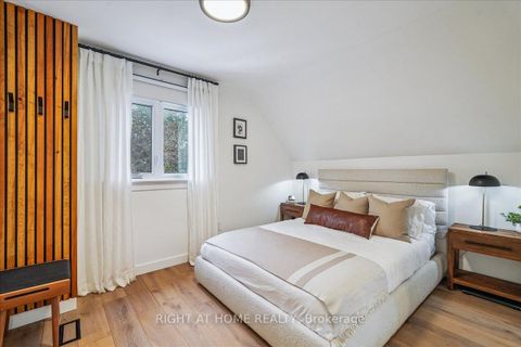 Photo 24 at 2090 Stonehouse Crescent, Sheridan, Mississauga