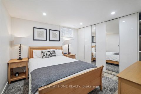 Photo 31 at 2090 Stonehouse Crescent, Sheridan, Mississauga