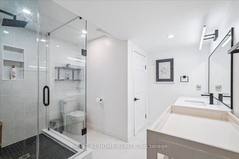 Photo 32 at 2090 Stonehouse Crescent, Sheridan, Mississauga