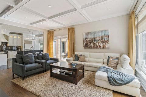 Photo 9 at 27 Scott Crescent, King City, King