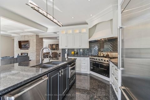 Photo 14 at 27 Scott Crescent, King City, King