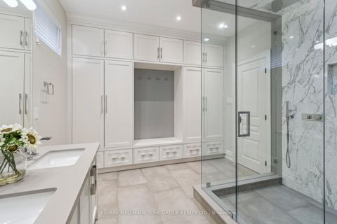 Photo 30 at 27 Scott Crescent, King City, King