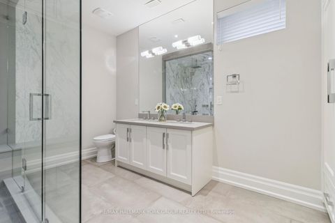 Photo 31 at 27 Scott Crescent, King City, King