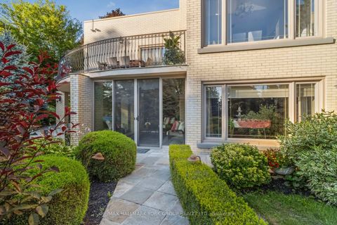 Photo 42 at 27 Scott Crescent, King City, King