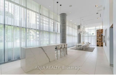 Photo 4 at 312 - 185 Roehampton Avenue, Mount Pleasant East, Toronto