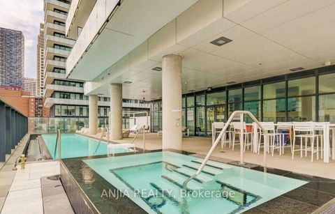 Photo 8 at 312 - 185 Roehampton Avenue, Mount Pleasant East, Toronto