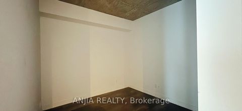 Photo 14 at 312 - 185 Roehampton Avenue, Mount Pleasant East, Toronto