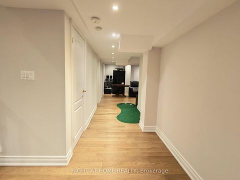 Photo 20 at 63 Brass Drive, Jefferson, Richmond Hill