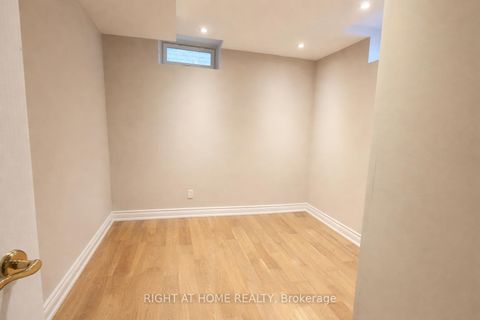 Photo 24 at 63 Brass Drive, Jefferson, Richmond Hill