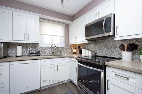 Photo 9 at 760 Cricklewood Drive N, Pinecrest, Oshawa