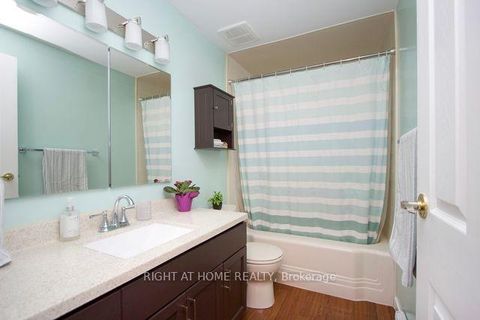 Photo 15 at 760 Cricklewood Drive N, Pinecrest, Oshawa