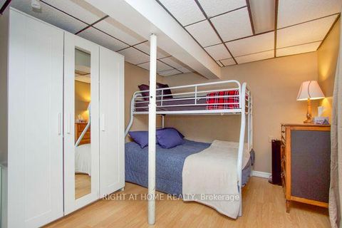 Photo 19 at 760 Cricklewood Drive N, Pinecrest, Oshawa