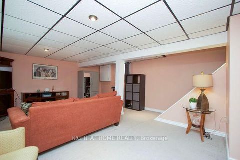 Photo 21 at 760 Cricklewood Drive N, Pinecrest, Oshawa