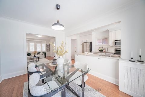 Photo 13 at 54 Latimer Avenue, Forest Hill North, Toronto