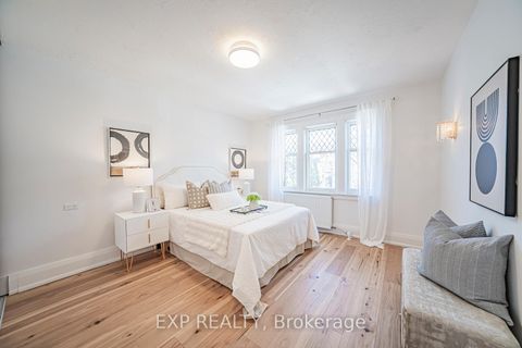 Photo 23 at 54 Latimer Avenue, Forest Hill North, Toronto