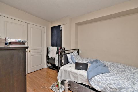 Photo 12 at 14 Bowsfield Road, York University Heights, Toronto