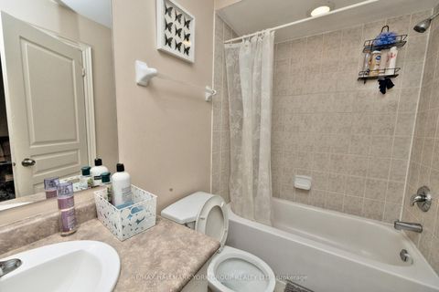 Photo 14 at 14 Bowsfield Road, York University Heights, Toronto