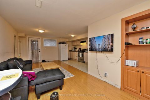 Photo 19 at 14 Bowsfield Road, York University Heights, Toronto