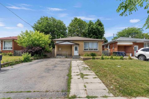 Photo 0 at 608 Mccowan Road, Bendale, Toronto