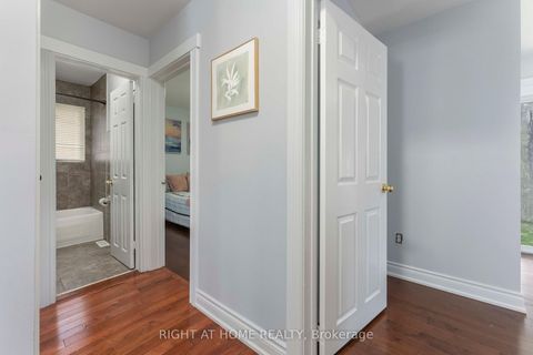 Photo 22 at 608 Mccowan Road, Bendale, Toronto
