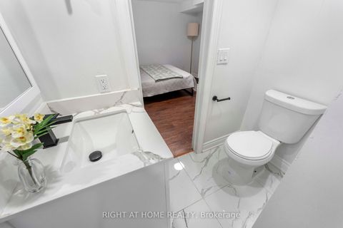 Photo 35 at 608 Mccowan Road, Bendale, Toronto