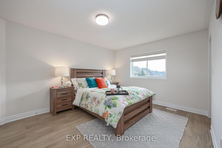 Photo 23 at 2210 Fairmount Drive, WM Westmount, Oakville