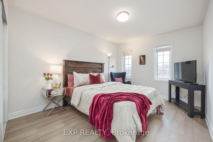 Photo 29 at 2210 Fairmount Drive, WM Westmount, Oakville