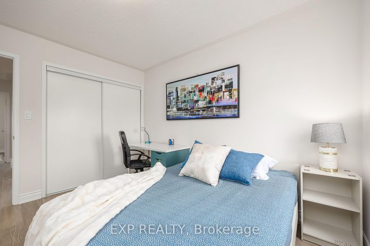 Photo 34 at 2210 Fairmount Drive, WM Westmount, Oakville