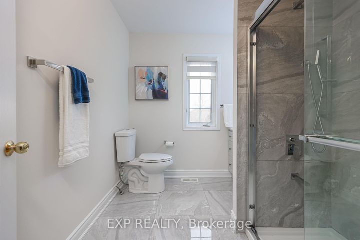 Photo 35 at 2210 Fairmount Drive, WM Westmount, Oakville