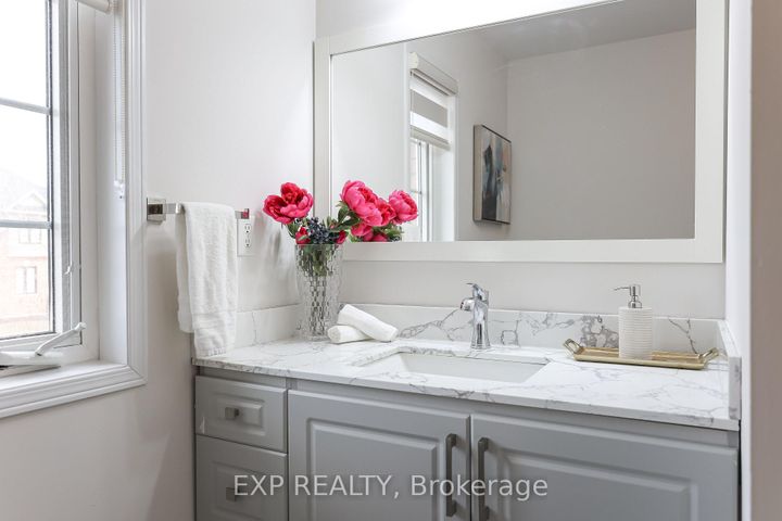 Photo 37 at 2210 Fairmount Drive, WM Westmount, Oakville