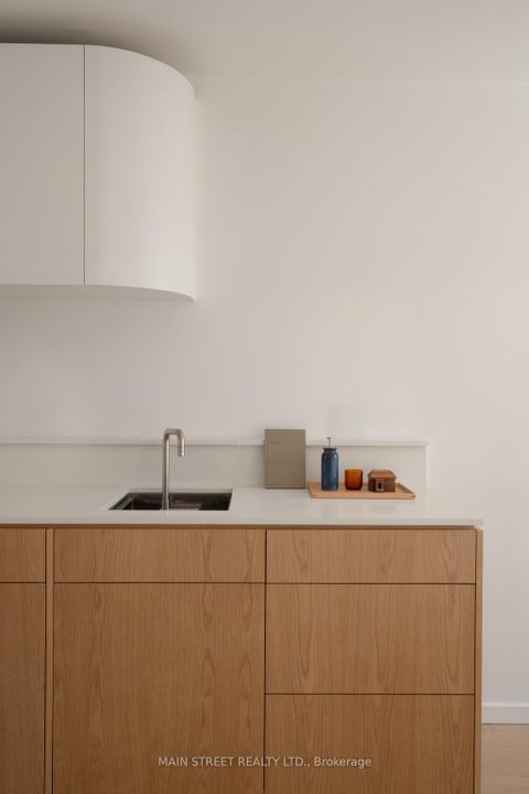 Photo 5 at 523 Craven Road, Coxwell, Toronto