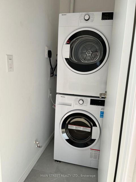 Photo 18 at 523 Craven Road, Coxwell, Toronto