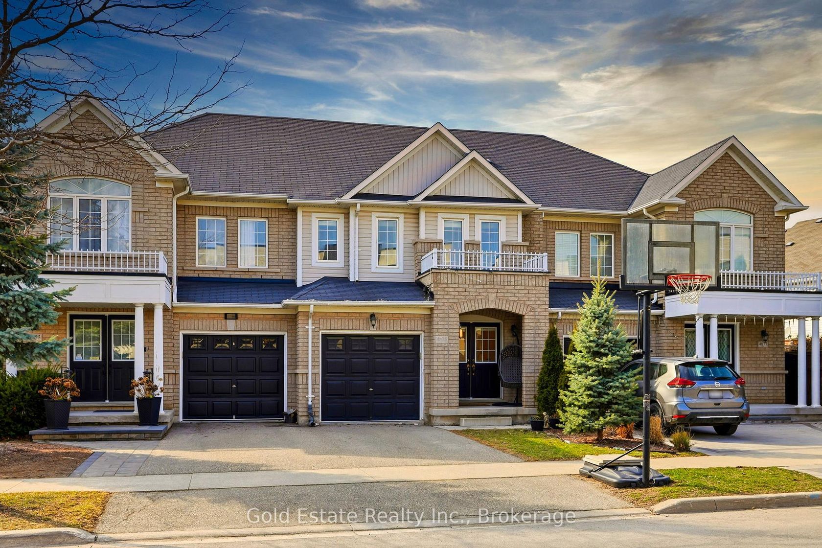 4875 Valera Road, Alton, Burlington 