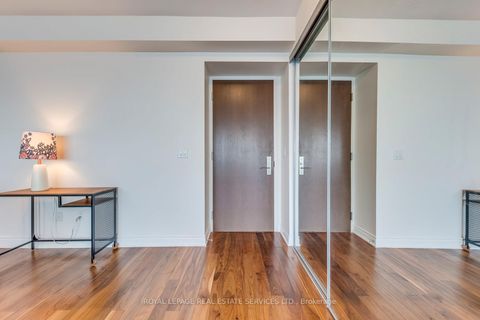 Photo 4 at 6514 - 388 Yonge Street, Newtonbrook West, Toronto