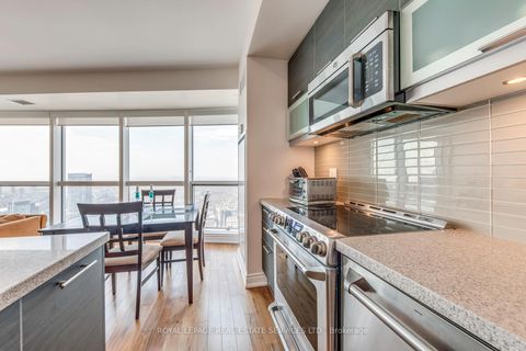 Photo 13 at 6514 - 388 Yonge Street, Newtonbrook West, Toronto