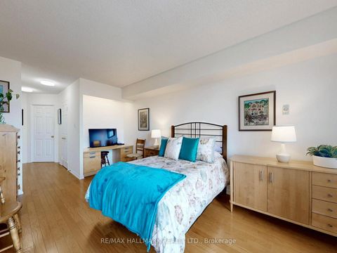 Photo 22 at 222 - 10 Guildwood Parkway, Guildwood, Toronto