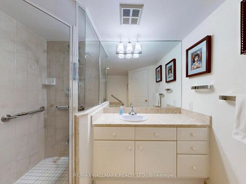 Photo 26 at 222 - 10 Guildwood Parkway, Guildwood, Toronto