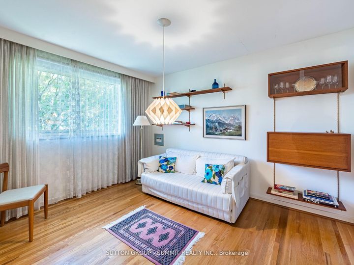 Photo 9 at 7 Lochway Court, City Centre West, Toronto