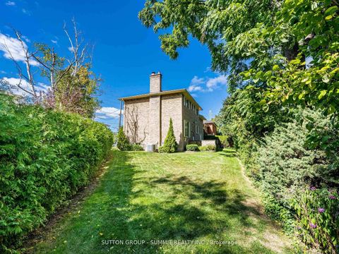 Photo 3 at 7 Lochway Court, City Centre West, Toronto